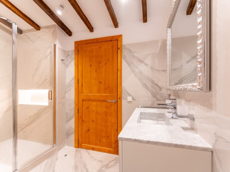 9 soveværelse Villa til salg i Sant Joan med swimmingpool garage - € 2.150.000 (Ref: 9199711)