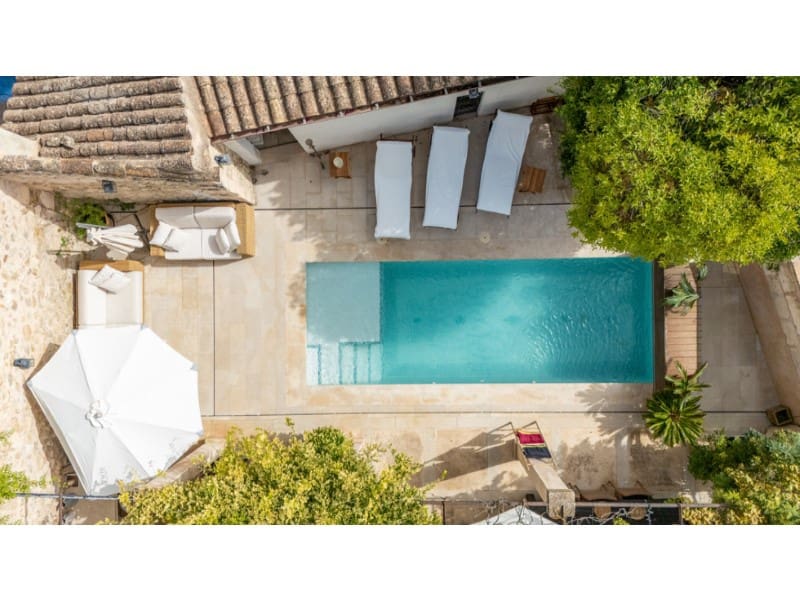 Chalet de 9 habitaciones en Sant Joan en venta con piscina garaje - 2.150.000 € (Ref: 9199711)