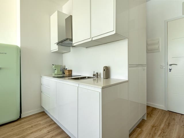 1 chambre Appartement à vendre à Puerto de Alcudia, Alcúdia - 350 000 € (Ref: 9200763)