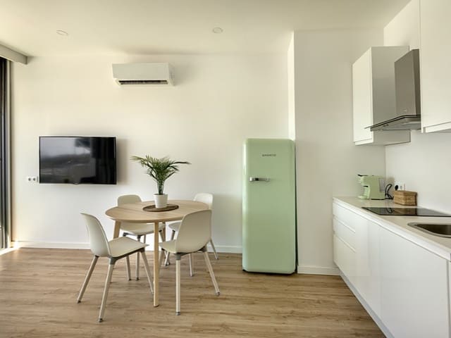 1 chambre Appartement à vendre à Puerto de Alcudia, Alcúdia - 350 000 € (Ref: 9200763)