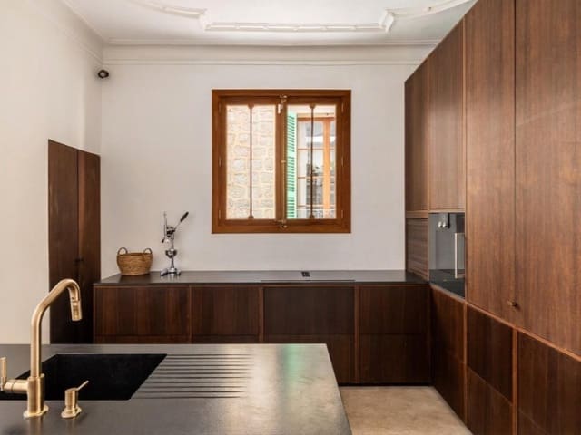 7 soveværelse Villa til salg i Sóller med swimmingpool - € 5.190.000 (Ref: 9204858)