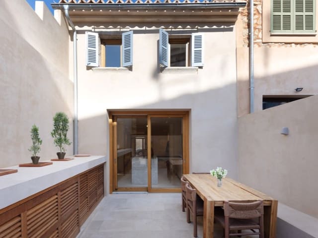 2 soveværelse Villa til salg i Binissalem med swimmingpool - € 798.000 (Ref: 9215436)