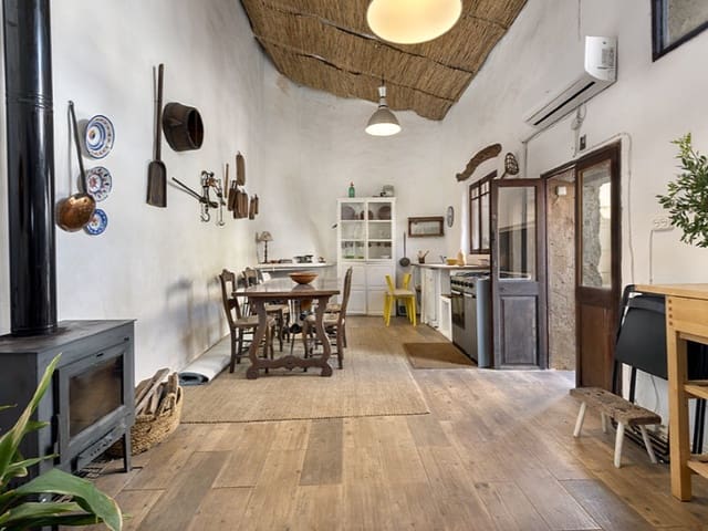 4 chambre Villa/Maison à vendre à Sencelles avec piscine - 690 000 € (Ref: 9218756)