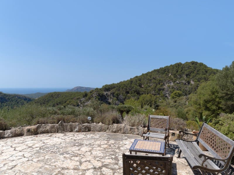 4 soveværelse Finca/Landehus til salg i Galilea med swimmingpool garage - € 3.950.000 (Ref: 9218757)