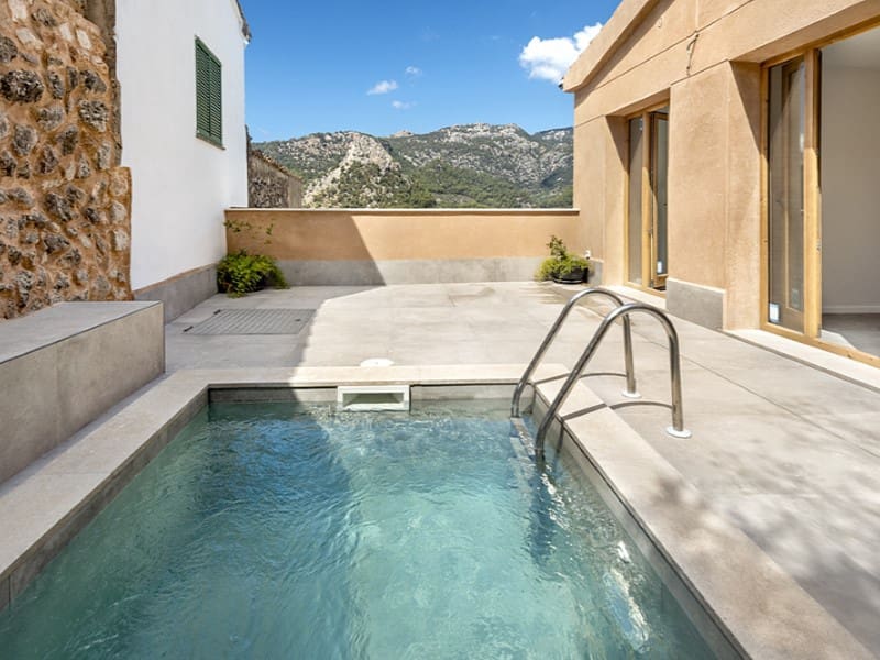 3 soveværelse Villa til salg i Bunyola med swimmingpool garage - € 850.000 (Ref: 9218759)