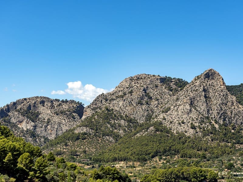 3 soveværelse Villa til salg i Bunyola med swimmingpool garage - € 850.000 (Ref: 9218759)