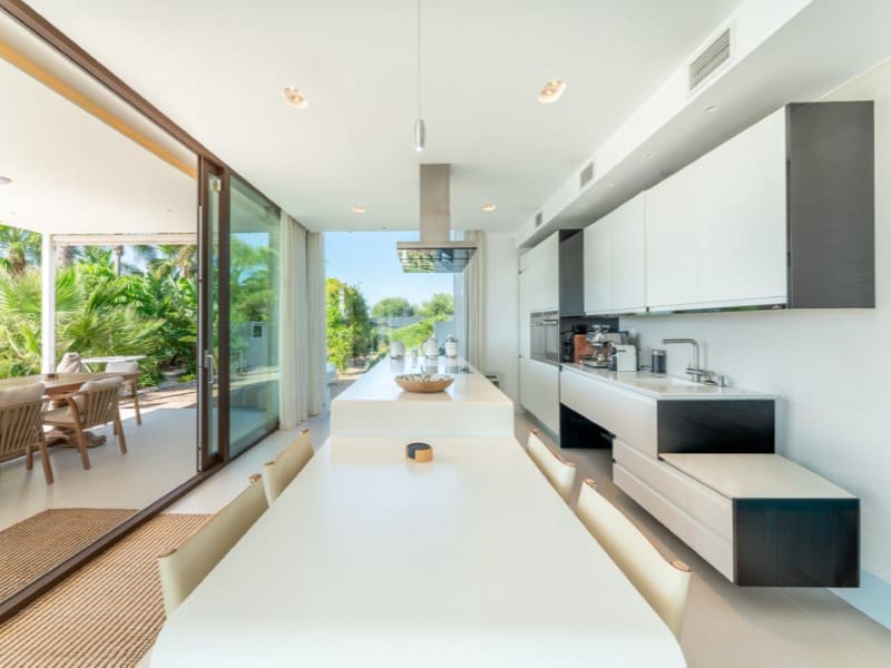 5 soveværelse Finca/Landehus til salg i Puntiro med swimmingpool garage - € 4.495.000 (Ref: 9240087)