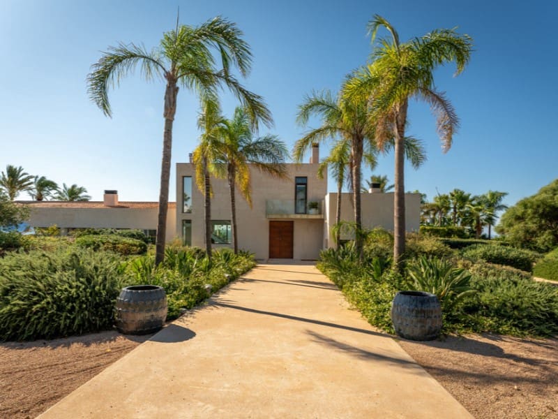 5 soveværelse Finca/Landehus til salg i Puntiro med swimmingpool garage - € 4.495.000 (Ref: 9240087)