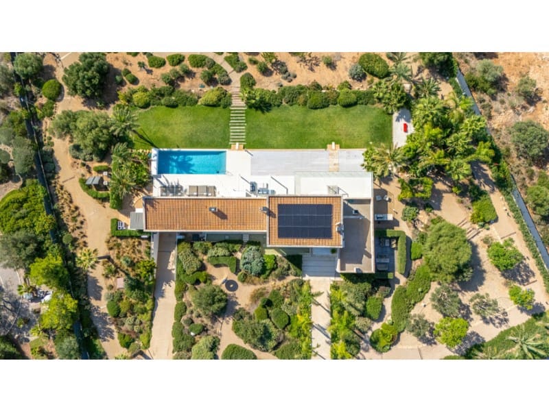 5 soveværelse Finca/Landehus til salg i Puntiro med swimmingpool garage - € 4.495.000 (Ref: 9240087)