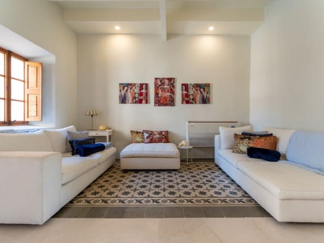 3 chambre Villa/Maison à vendre à Campos avec piscine garage - 1 500 000 € (Ref: 9244257)