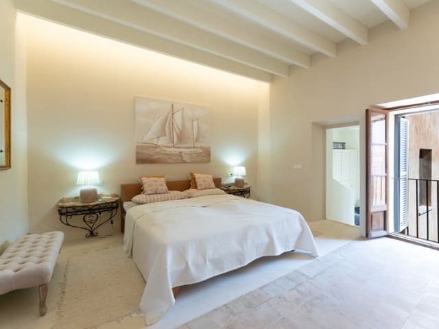 3 sovrum Villa till salu i Campos med pool garage - 1 390 000 € (Ref: 9244257)