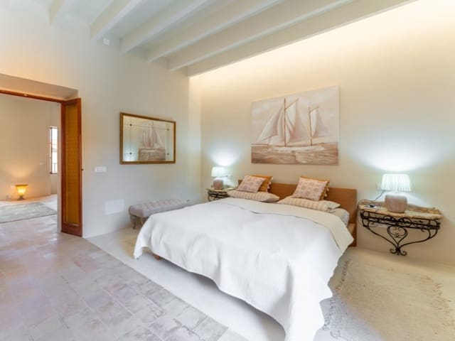 3 sovrum Villa till salu i Campos med pool garage - 1 390 000 € (Ref: 9244257)