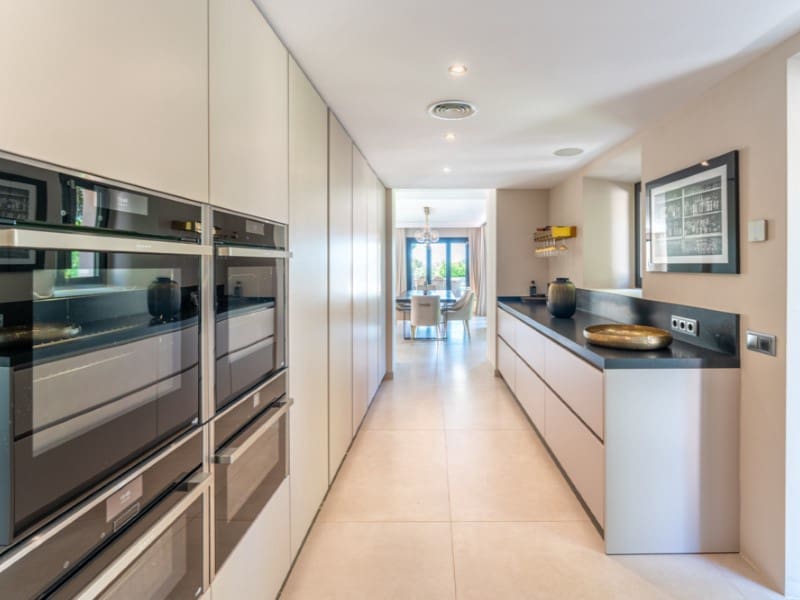 6 soveværelse Finca/Landehus til salg i Portol med swimmingpool - € 4.800.000 (Ref: 9247674)