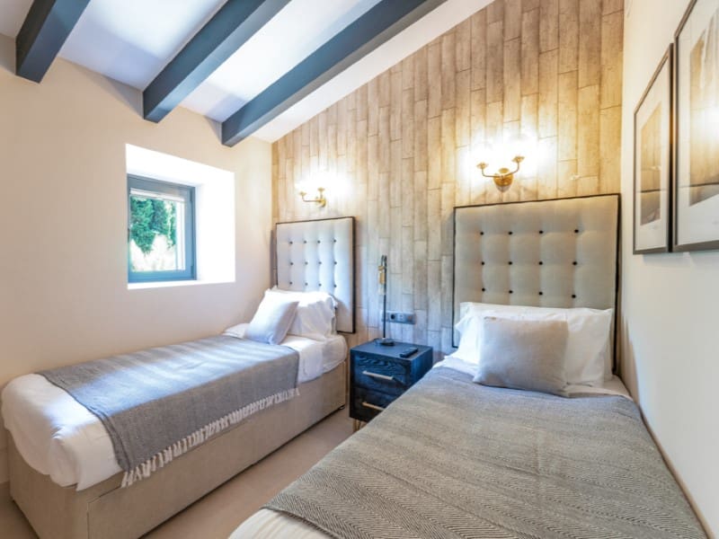 6 soveværelse Finca/Landehus til salg i Portol med swimmingpool - € 4.800.000 (Ref: 9247674)