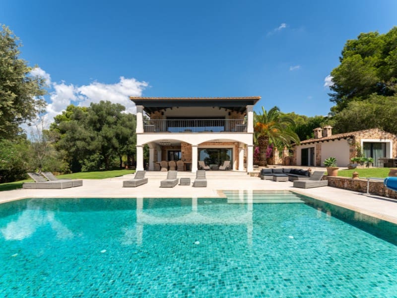 6 soveværelse Finca/Landehus til salg i Portol med swimmingpool - € 4.800.000 (Ref: 9247674)