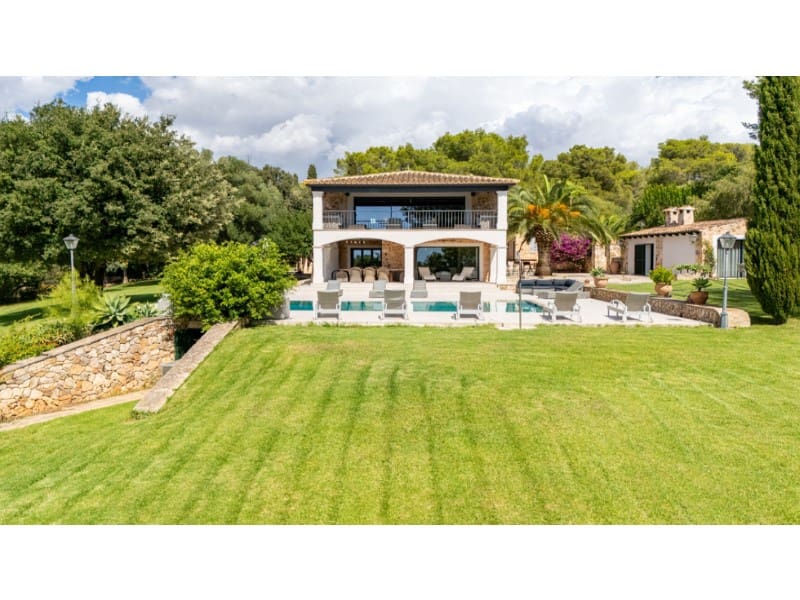 6 soveværelse Finca/Landehus til salg i Portol med swimmingpool - € 4.800.000 (Ref: 9247674)