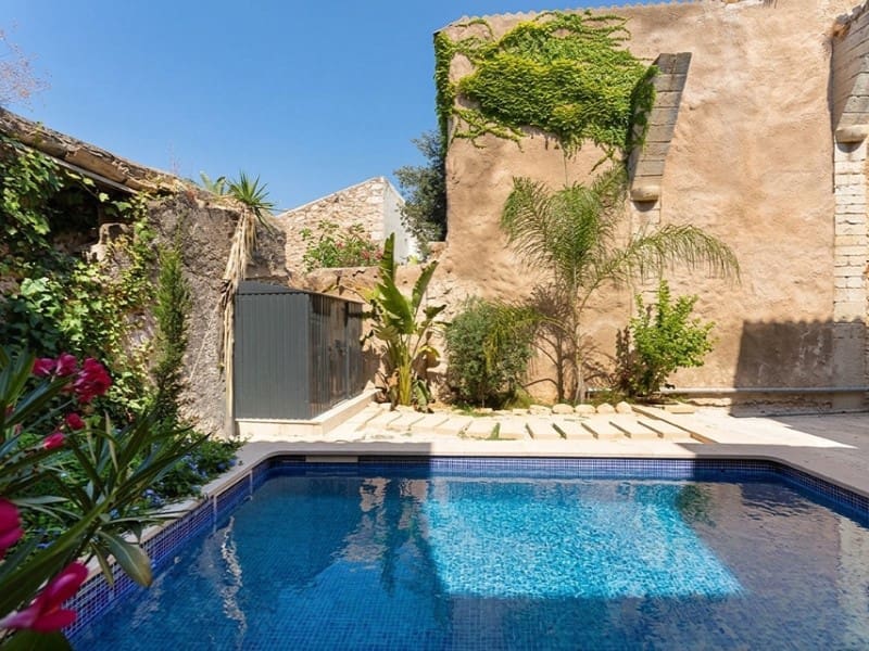 3 bedroom Villa for sale in Binissalem with pool garage - € 1,390,000 (Ref: 9257630)