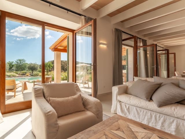Finca/Casa Rural de 5 habitaciones en Cas Concos, Felanitx en venta con piscina garaje - 4.500.000 € (Ref: 9257631)
