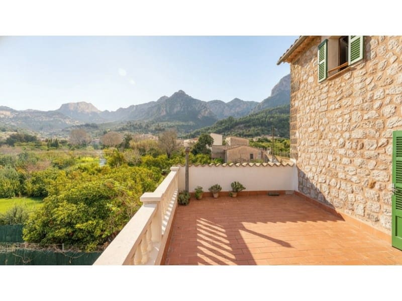 5 bedroom Villa for sale in Soller - € 1,200,000 (Ref: 9262908)