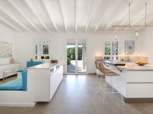 2 slaapkamer Finca/Landhuis te koop in Binissalem met zwembad - € 640.000 (Ref: 9264737)