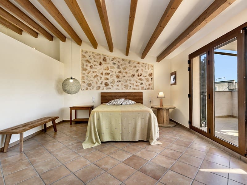 3 soveværelse Villa til salg i Llubi med swimmingpool garage - € 980.000 (Ref: 9272749)