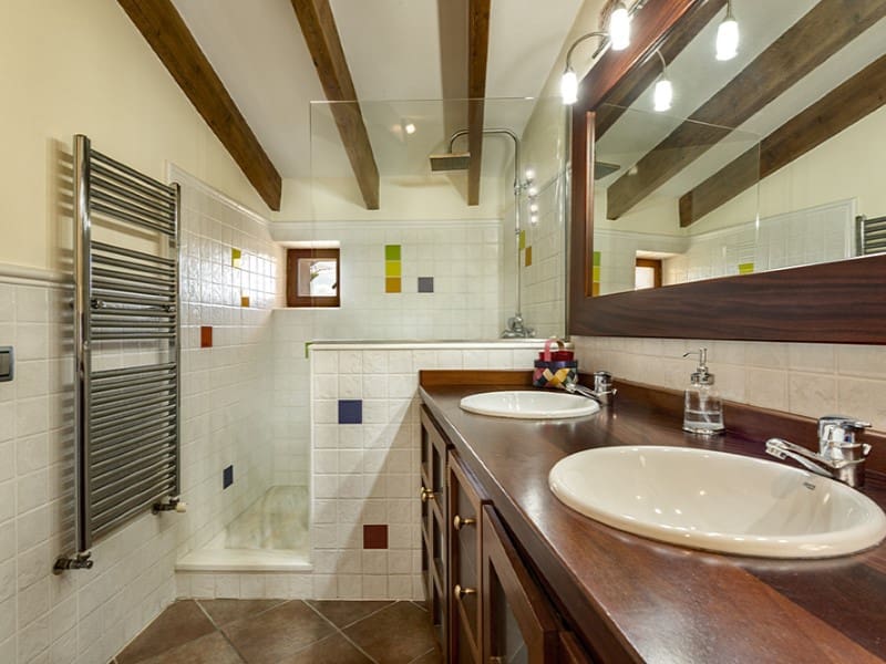 3 soveværelse Villa til salg i Llubi med swimmingpool garage - € 980.000 (Ref: 9272749)