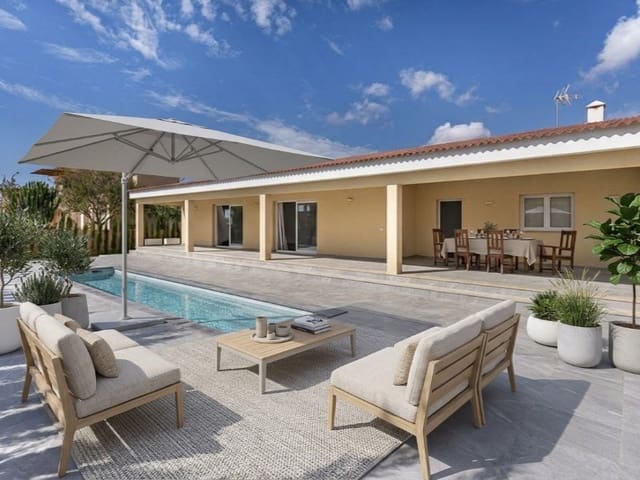 3 soveværelse Villa til salg i Campos med swimmingpool - € 1.099.000 (Ref: 9276573)