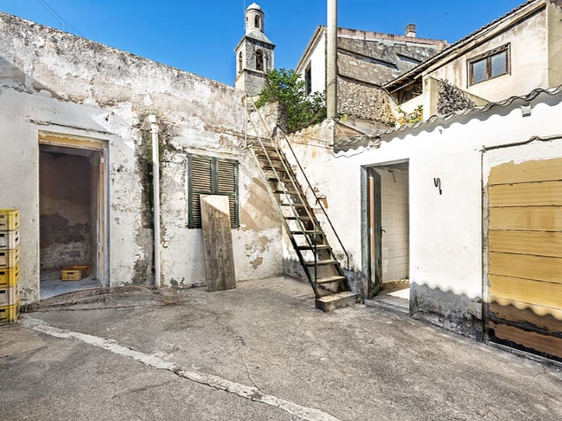 5 sypialnia Willa na sprzedaż w Alaro - 965 000 € (Ref: 9276574)