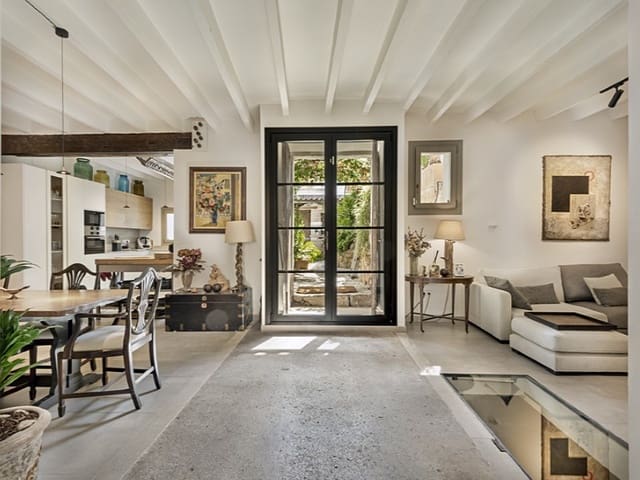 4 soverom Villa til salgs i Consell med svømmebasseng garasje - € 1 650 000 (Ref: 9308626)