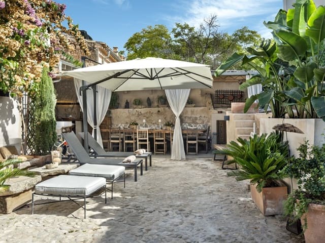 4 soverom Villa til salgs i Consell med svømmebasseng garasje - € 1 650 000 (Ref: 9308626)