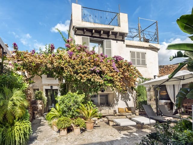 4 soverom Villa til salgs i Consell med svømmebasseng garasje - € 1 650 000 (Ref: 9308626)