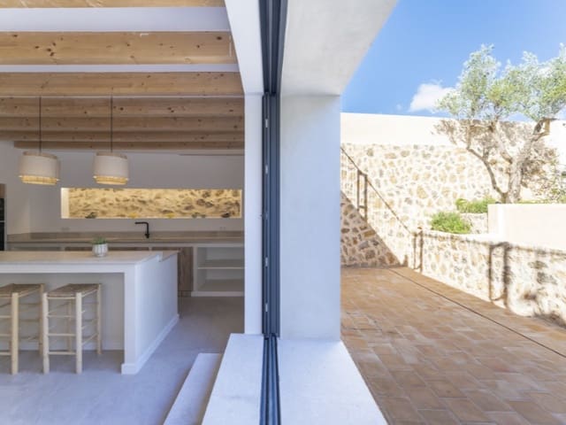 5 sypialnia Willa na sprzedaż w María de la Salud / María de la Salut z basenem - 1 290 000 € (Ref: 9338539)