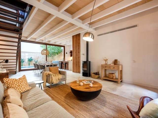 4 soverom Villa til salgs i Pollensa / Pollença med svømmebasseng garasje - € 1 650 000 (Ref: 9341321)