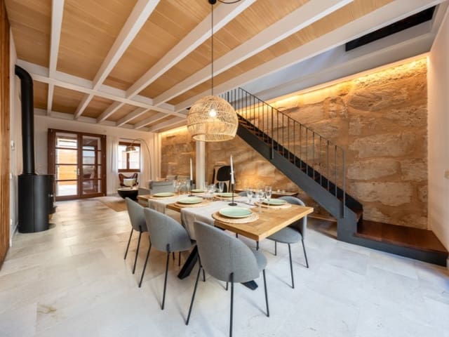 4 soverom Villa til salgs i Pollensa / Pollença med svømmebasseng garasje - € 1 650 000 (Ref: 9341321)