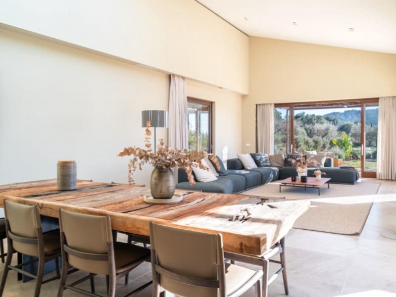 7 makuuhuone Maalaistalo myytävänä paikassa Alaro mukana uima-altaan 
autotalli - 9 950 000 € (Ref: 9356340)