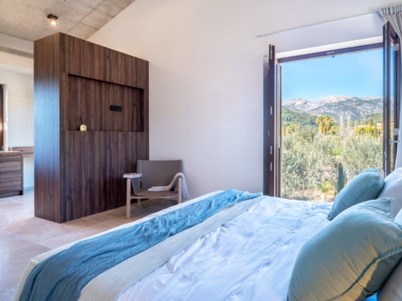 7 makuuhuone Maalaistalo myytävänä paikassa Alaro mukana uima-altaan 
autotalli - 9 950 000 € (Ref: 9356340)