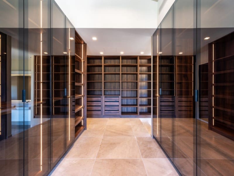 7 makuuhuone Maalaistalo myytävänä paikassa Alaro mukana uima-altaan 
autotalli - 9 950 000 € (Ref: 9356340)