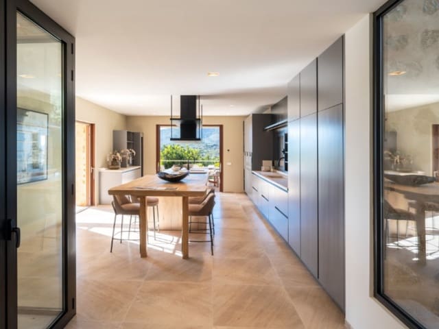 7 makuuhuone Maalaistalo myytävänä paikassa Alaró mukana uima-altaan 
autotalli - 9 950 000 € (Ref: 9356340)