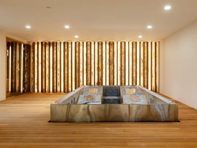 7 makuuhuone Maalaistalo myytävänä paikassa Alaro mukana uima-altaan 
autotalli - 9 950 000 € (Ref: 9356340)