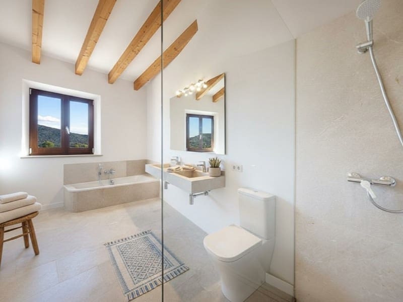 Chalet de 3 habitaciones en Alaró en venta con garaje - 980.000 € (Ref: 9359821)