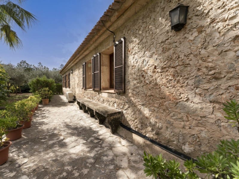 6 bedroom Finca/Country House for sale in Bunyola with pool garage - € 2,100,000 (Ref: 9359822)