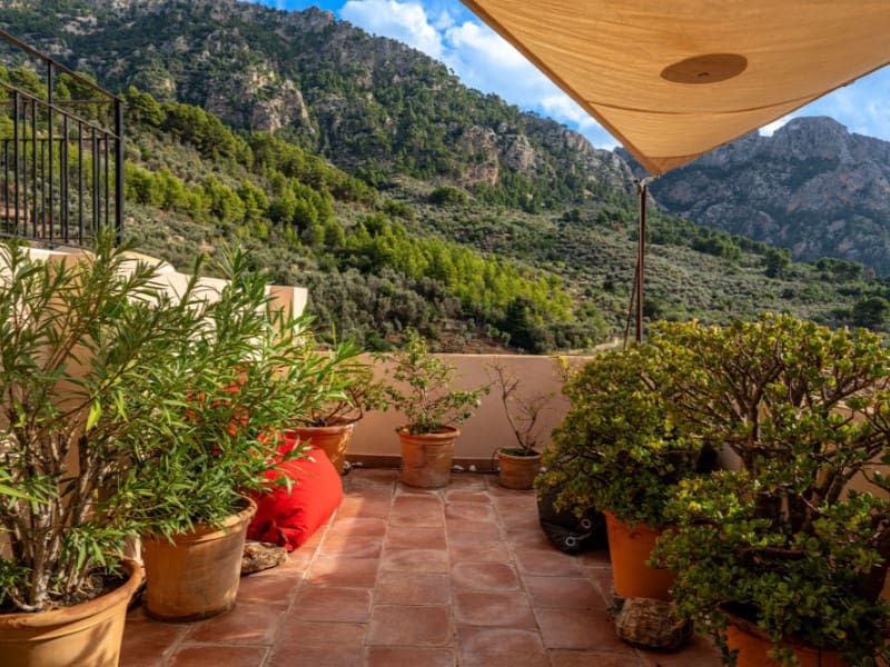 2 soverom Villa til salgs i Fornalutx med garasje - € 1 295 000 (Ref: 9359823)