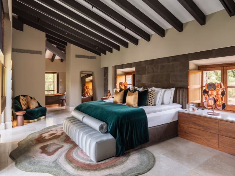 9 slaapkamer Finca/Landhuis te koop in Puigpunyent met zwembad garage - € 29.500.000 (Ref: 9363095)