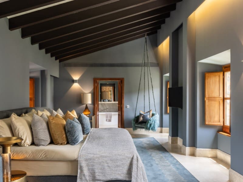 9 slaapkamer Finca/Landhuis te koop in Puigpunyent met zwembad garage - € 29.500.000 (Ref: 9363095)