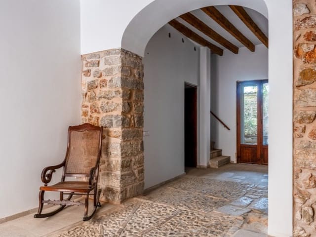 Chalet de 6 habitaciones en Biniamar, Selva en venta con piscina - 1.250.000 € (Ref: 9375422)