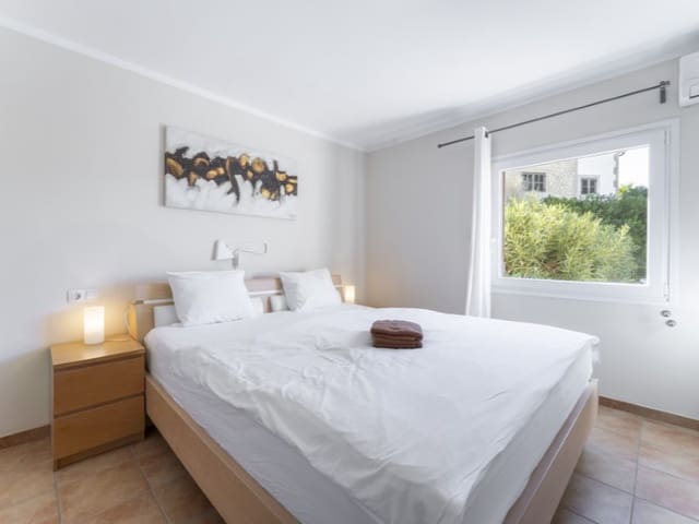 3 soveværelse Villa til salg i Cala Santanyi, Santanyí med swimmingpool - € 1.390.000 (Ref: 9379217)