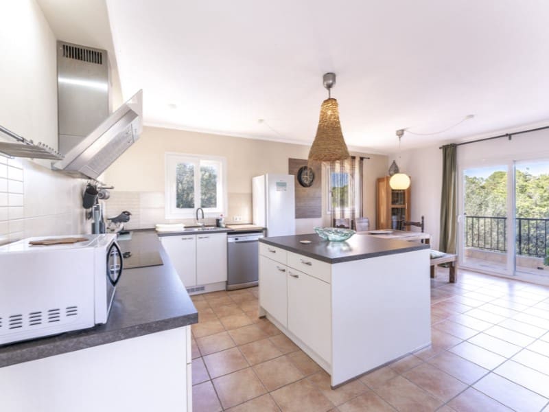 3 soveværelse Villa til salg i Cala Santanyi med swimmingpool - € 1.390.000 (Ref: 9379217)