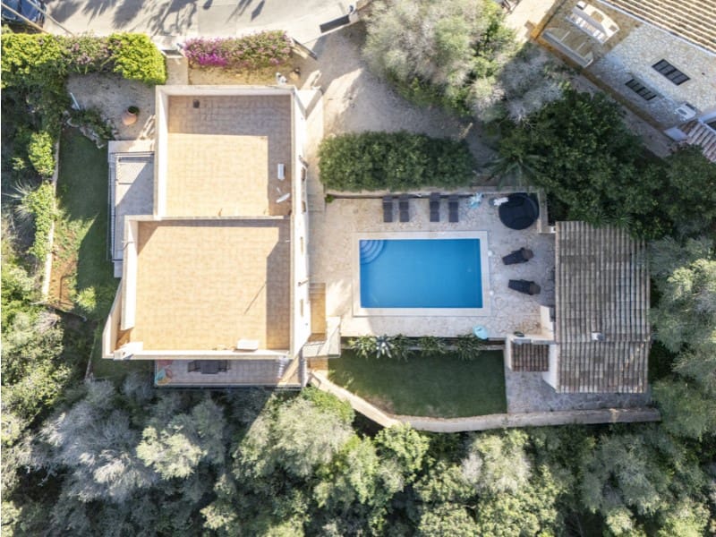 3 soveværelse Villa til salg i Cala Santanyi med swimmingpool - € 1.390.000 (Ref: 9379217)