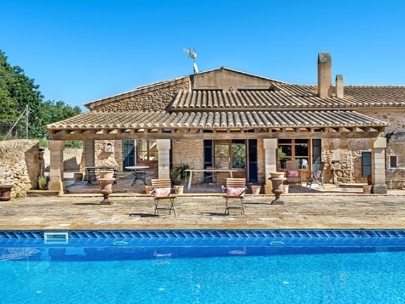 8 chambre Finca/Maison de Campagne à vendre à Arta avec piscine garage - 7 000 000 € (Ref: 9383291)