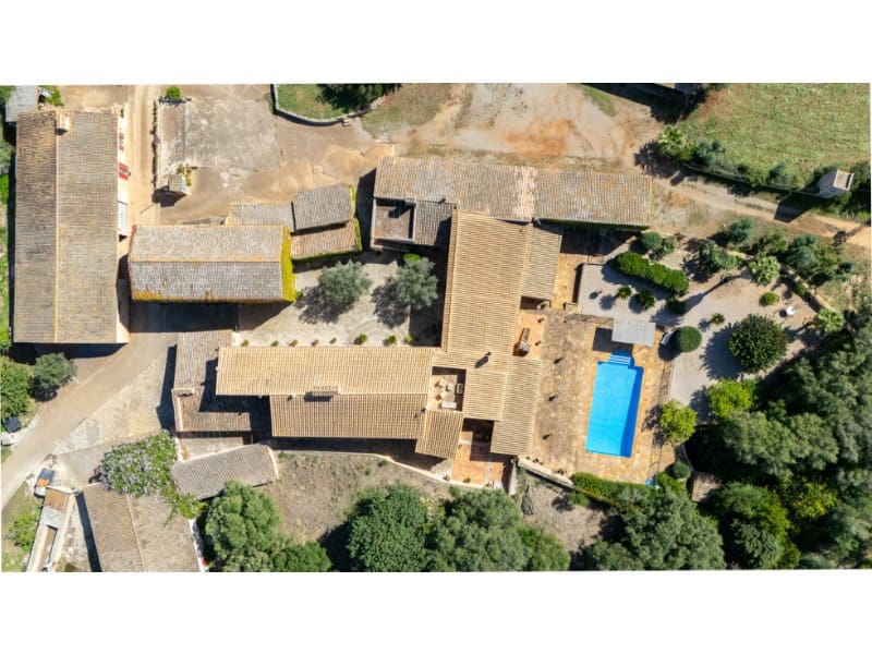 8 chambre Finca/Maison de Campagne à vendre à Arta avec piscine garage - 7 000 000 € (Ref: 9383291)